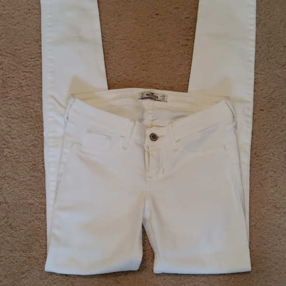 🔥2 for $35🔥Hollister Jeans - Picture 2 of 3